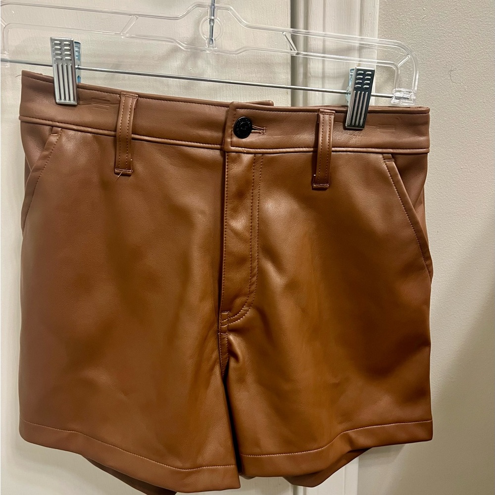 Hollister Size S Brown Ultra High-Rise Faux Leather Short Excellent Condition